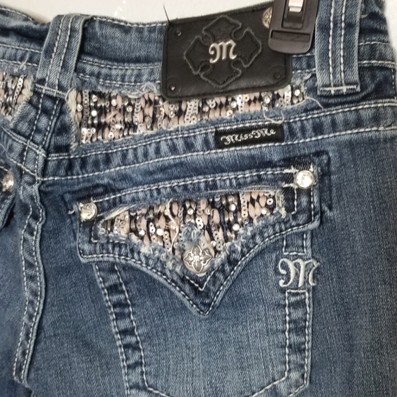 Miss Me Boot Jeans - Picture 6 of 7